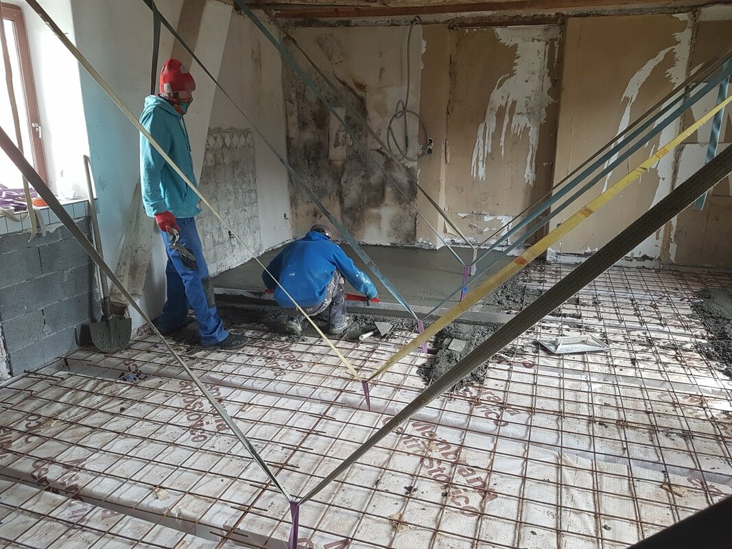 coulage de la dalle le plus plan possible