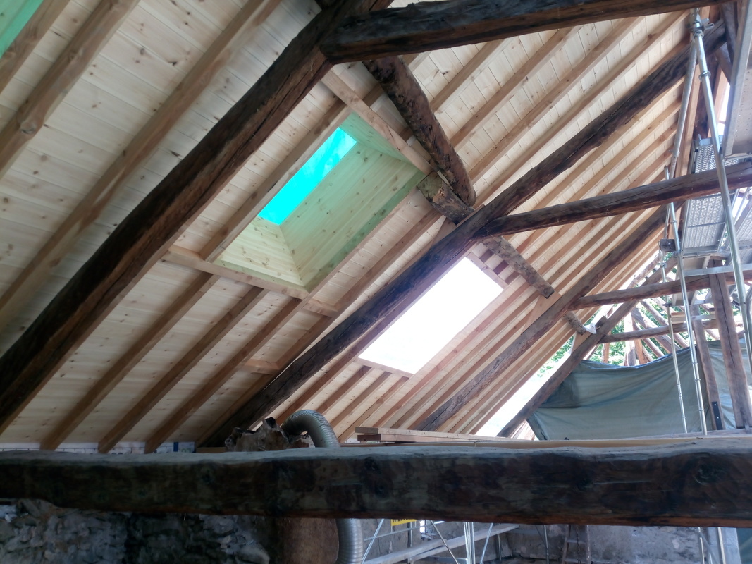 Toiture paille pour grange ancienne
