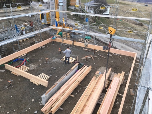 implantation de la dalle bois paille