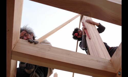 levage charpente maison paille embrun
