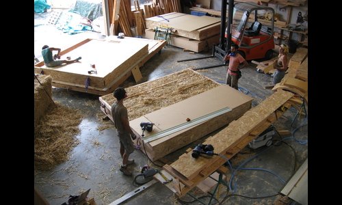 préfabrication des murs paille en atelier